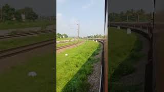 Tirunelveli junction  Dadar Central 22630 SuperFast Crossing Irugur 🚂 [upl. by Clayton]