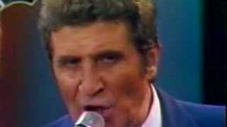 Gilbert Bécaud  Et maintenant « ChampsElysée » 1987 [upl. by Annaid249]