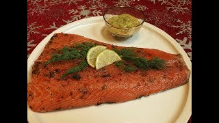 SAUMON GRAVLAX et SA SAUCE MAISON [upl. by Kilar]