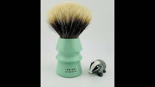 Varlet “Orion” Shaving Brush 27mm XD [upl. by Daveda]