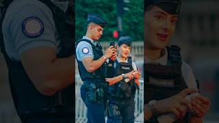 J’ai photographié la gendarmerie de Paris 👮‍♂️🇫🇷 gendarmerie pourtoi streetphotography paris [upl. by Lenoel]