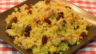 Receta fácil de cuscús con pollo y pasas [upl. by Nairadal95]