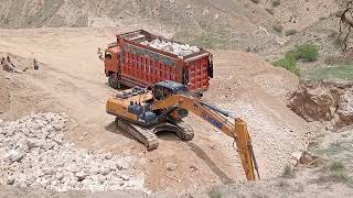 Amazing excavator damper loading operator view Turks trucks excavater dumptruck heavyvehicle [upl. by Eetsirk546]