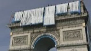 Arc de Triomphe wrapped in fabric by Christos nephew [upl. by Brozak]