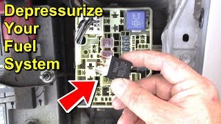 How to Depressurize The Fuel System in a Toyota Yaris [upl. by Onil]