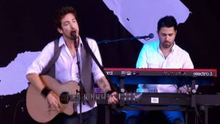 Frank Turner performs Photosynthesis at Reading Festival 2011  BBC [upl. by Burleigh]