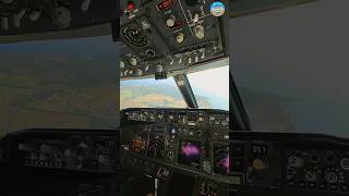 An Inside Look at Cockpit Operations amp Close Traffic Encounters in Cruise cockpitview aircraft [upl. by Aehtna338]