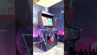 Geometric Hydra 32quot Upright Arcade Machine [upl. by Flavian]