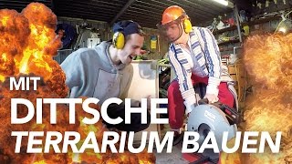 Dittsche und Fynn Kliemann bauen ein Terrarium  Heimwerkerking Dittsche Special [upl. by Mingche]