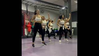 Zumba Dance Enta El Haz  Amr Diab [upl. by Lipcombe]