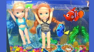 Anna and Elsa Toddlers New Aquarium Ep 78  Toys In Action [upl. by Hirst507]