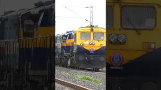 wdg 4d twin loco acceleration power sound shorts wdg4g wdg4 locomotive [upl. by Ellennahs]