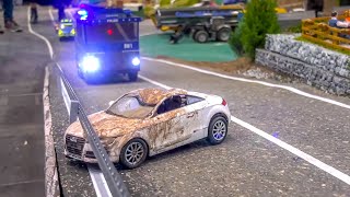 Crashed cars get rescued RC Volvo Scania DAF MAN collection [upl. by Cathee]