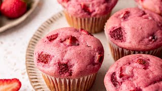 Vláčné Jahodové Muffiny  bez Vajec  Vegan [upl. by Eiba473]