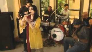 Kithe Nain Na Joreen  Live Jam at Home  Fariha Pervez [upl. by Enelrak]