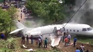 Avión se estrella en aeropuerto de Toncontín Tegucigalpa Honduras [upl. by Eniroc]