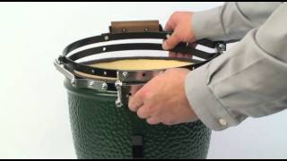 Assembly Big Green Egg Mini [upl. by Abramo]