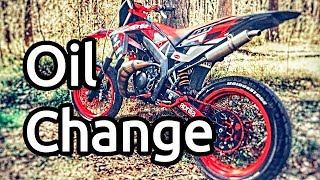 Does a 2Stroke need and oil change  Aprilia RX 50 Oil Change Tutorial [upl. by Llennod103]