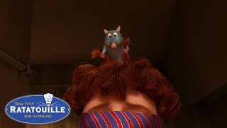 Ratatouille  Remy Bestuurt Linguini  Disney NL [upl. by Sudderth820]