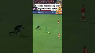 Wasit Bahrain diginiin baru betulHahaha football sepakbola soccerplayer [upl. by Battiste899]