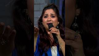 Dagabaaz re❤️‍🔥 live in Indian idol 15 shreyaghoshal dagabaazre live indianidol song shorts [upl. by Onid]