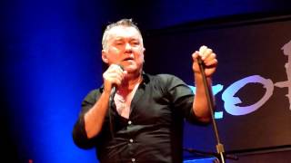 Flame Trees  Jimmy Barnes  Lizottes Newcastle 1392016 [upl. by Cher]