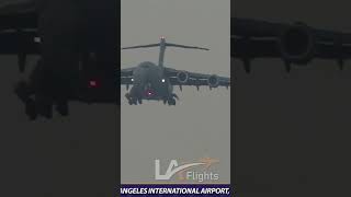 Surprise C17 GLOBEMASTER landing at LAX [upl. by Airbas54]