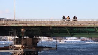 Fermeture du pont Dubuc pour le maire de Saguenay cest la sécurité avant tout [upl. by Reina]