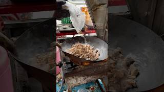 Street food chef stir fried chicken offal with basil famous dish in Thailand  KrapaoNaiOam Ayuttaya [upl. by Darce]