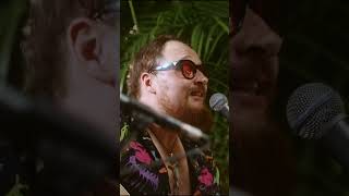 Badfish beautifully blends 2 Sublime Favorites badfish sugarshacksessions livemusic [upl. by Seana680]