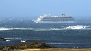 Kreuzfahrtschiff vor Norwegen in Seenot [upl. by Hanafee189]