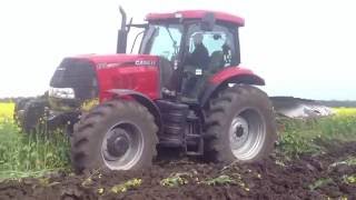 Case IH Puma 155 and Kuhn MultiMaster 123 5T [upl. by Carrel]