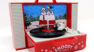 Snoopy Christmas Tunes  Peanuts Centerpiece Record Player Musical Figurine  CollectPeanutscom [upl. by Ardnuaed]