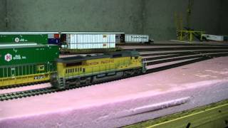 Custom Weathered Atlas C408 UP 9167 Sound with Working Ditch Lights [upl. by Chap]