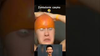 Jak zakładać czepek 🤣funny funnyvideo smile 2024 women [upl. by Maighdlin149]