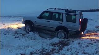 Discovery 2  Snow Ditch 1  CDL amp Traction Control [upl. by Aksel967]