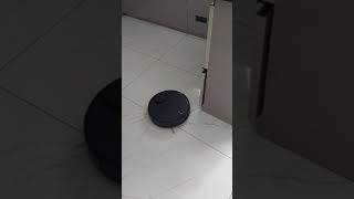 Robot cleaner robot cleaner 2024 vaccum homecleaning happy robotcleaner trail video love [upl. by Atinuhs364]