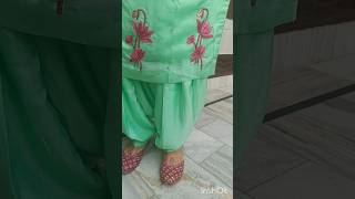 Simple sober Punjabi suit viral video [upl. by Yoral]