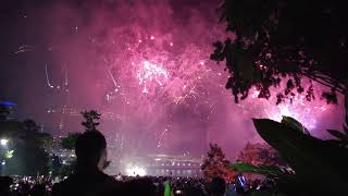 New Years Eve Fireworks 2023 Brisbane South Bank 4K [upl. by Philbert]