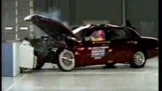 Crash Test of 2003  2008 Lincoln Towncar  Crown Victoria [upl. by Tice]