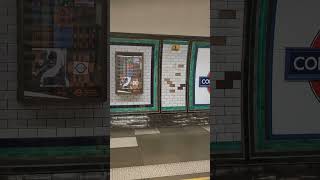 Northern line train doors opening and closing at colliers wood [upl. by Polly]