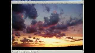 Tutoriel Gimp  Remanier léclairage pour créer une atmosphère  Coucher de soleil [upl. by Ahsoyem]