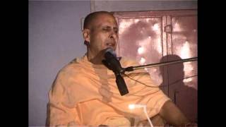 HH Radhanath Swami Kirtan at Maan Mandir Vrindavan Yatra 2004 [upl. by Haraz]