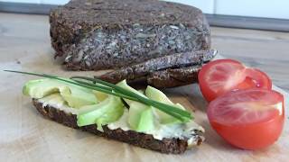 Gesundes getreidefreies veganes basisches Brot backen [upl. by Haidadej]