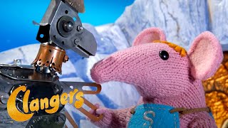 Chicken In Charge  New Full Ten Minute Episode  Ep 14 S2  Clangers  Videos For Kids [upl. by Ekard]