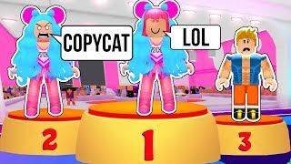 Roblox YELLED AT FOR COPYING HER OUTFIT IN FASHION FAMOUS [upl. by Eniamraj594]