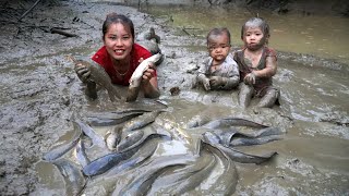 How to harvest giant fish ponds with your children to sell at the market buy food for your children [upl. by Aara]