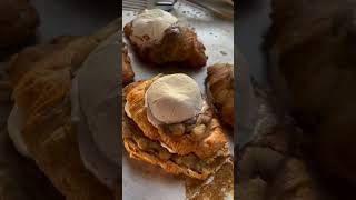 Cookie croissant shortstrendingshortsshortsfeedchocolatemashmallowcookiesfood [upl. by Boycie]