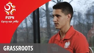 Moja droga z podwórka na stadion  Bartosz Kapustka [upl. by Anitsej]