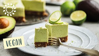 Köstlicher Kuchen Dieser Limettenkuchen schmeckt fantastisch  rohvegan [upl. by Ary131]